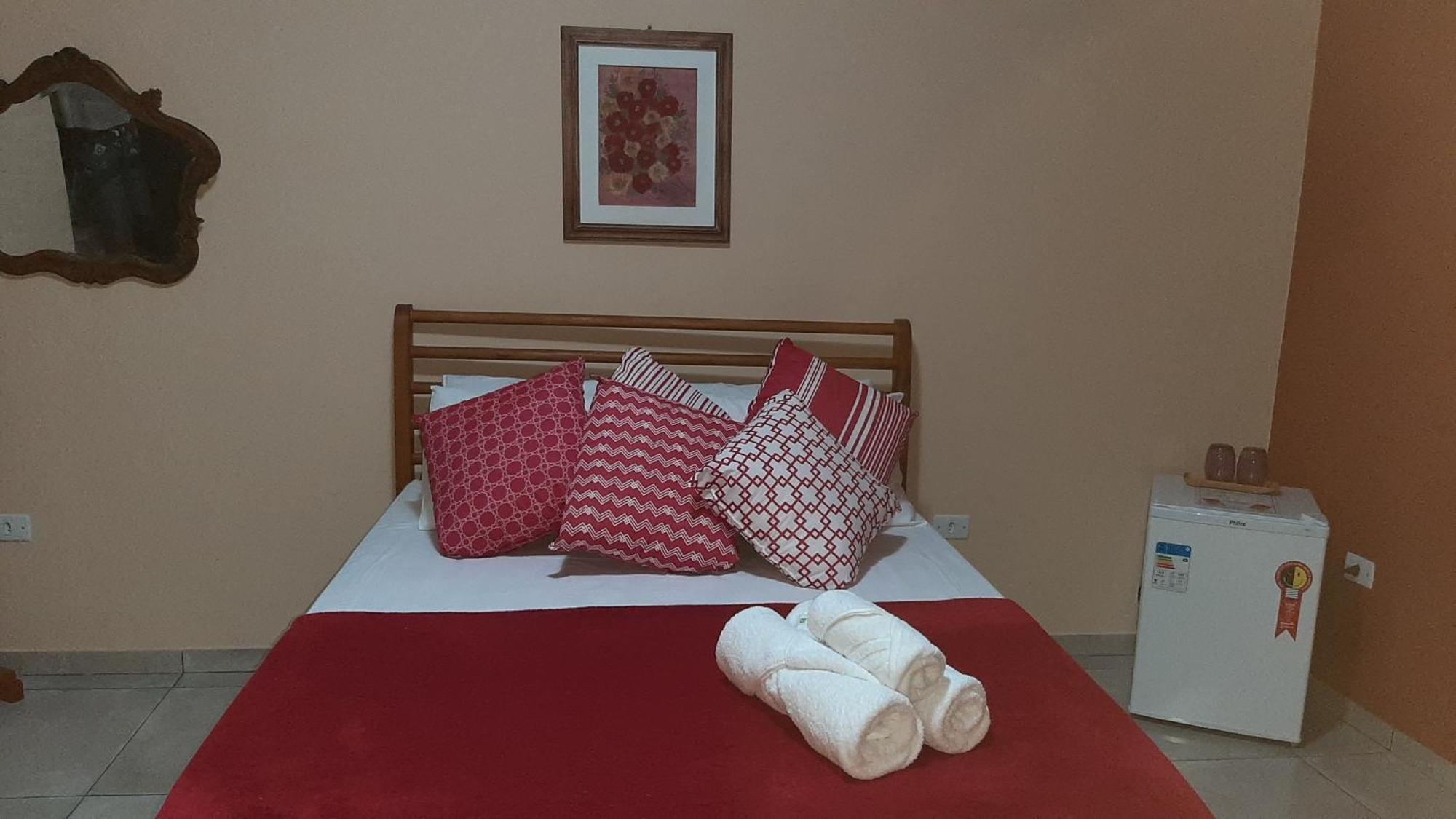 Pousada Recanto Da Lu Parati Habitación foto